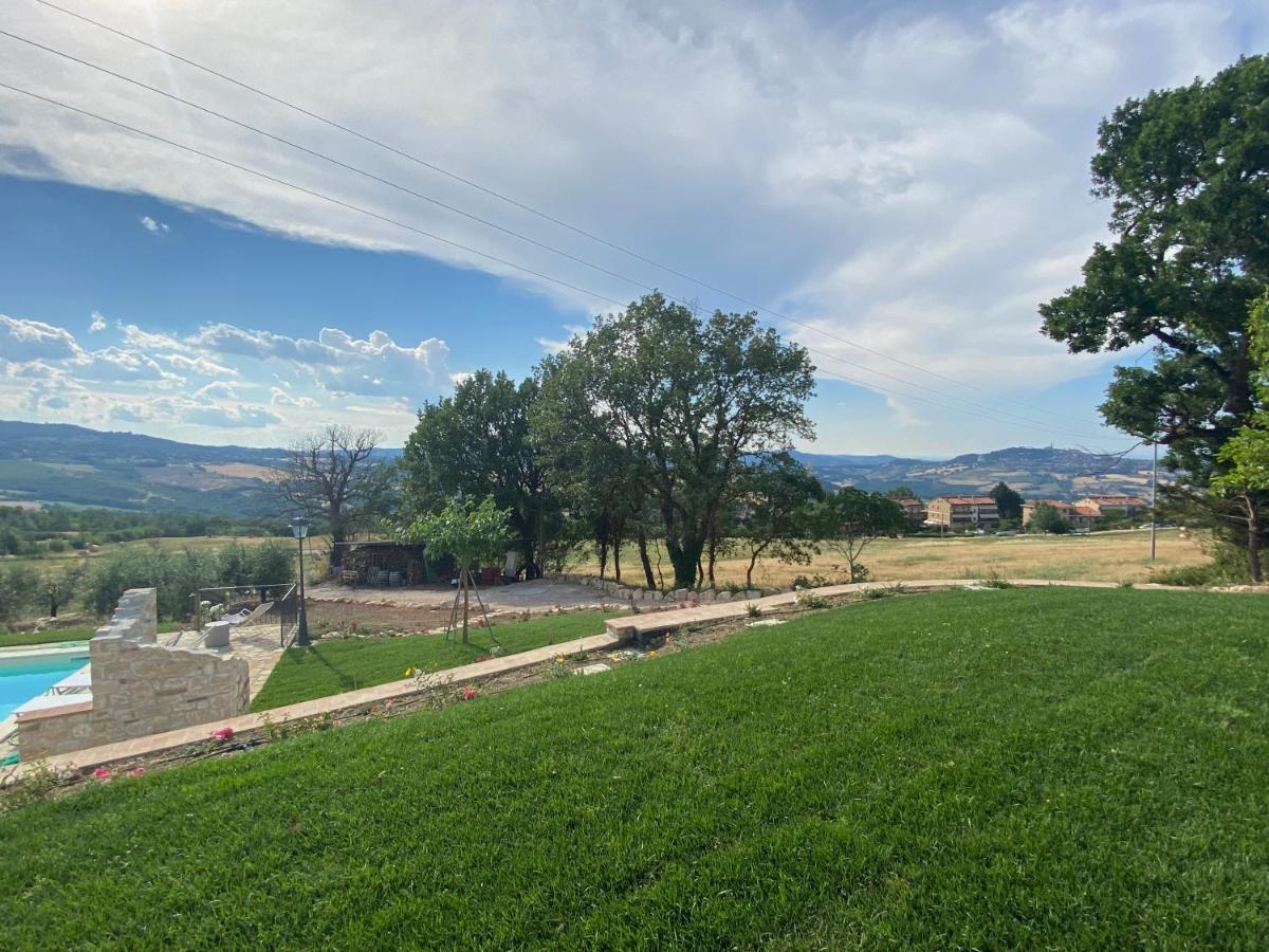Appartamento Dell Agriturismo Pane E Olio Тоди Экстерьер фото